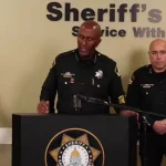 🇺🇸 États-Unis : Les procureurs se démènent pour bloquer la libération du pédophile David Funston, 64 ans, condamné à vie en 1999 pour agressions d&rsquo;enfants ! 

Le shérif le dit non réhabilité et danger certain, juge l&rsquo;appelait le monstre des parents, pourtant la commission des libérations conditionnelles a décidé qu’il était apte à être libéré ! 

Que se passe-t-il dans les États démocrates ? Comment vont-ils expliquer cela à ces enfants et à leurs parents ?