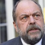 🇫🇷 France : Selon Politico, le nom d&rsquo;Éric Dupond-Moretti circule pour succéder à Claire Hédon au poste de Défenseur des droits, dont le mandat expire en juillet. Dans l&rsquo;affaire Mannechez, il a représenté les filles victimes et a contribué à une plaidoirie invoquant un « inceste consenti », menant à une condamnation allégée du père violeur à 5 ans de prison dont 3 avec sursis en 2012. Ce dernier a ensuite assassiné sa fille Virginie en 2014 et a été condamné à perpétuité en 2018. Cette nomination potentielle soulève-t-elle des questions sur la cohérence des choix politiques ?