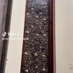 🇮🇹 Italie – 🇹🇷 Turquie : En 1480, 18 000 Turcs ottomans envahissent Otranto en Italie, dévastant la ville ! 800 jeunes martyrs refusent de renier le christianisme et sont décapités sur ordre des envahisseurs, leurs ossements encore visibles dans la cathédrale d’Otranto. Un fait historique qui interpelle face aux débats actuels !