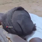 🇳🇬 Nigeria : Un mari et son fils viennent d’être assassinés par des terroristes islamiques à Jos ! Les communautés chrétiennes du Nigeria subissent des attaques dévastatrices répétées sans intervention internationale. Combien de temps encore cette barbarie sera-t-elle tolérée ?