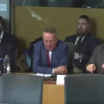 🇫🇷 France : La France dissimule les effets secondaires du vaccin Pfizer alors que l&rsquo;Allemagne révèle les études bâclées et les risques de cancer non évalués admis par l&rsquo;ex-toxicologue en chef de Pfizer Europe, avec 2133 décès notifiés ! Version officielle : pandémie arrêtée et aucun effet.