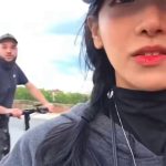 🇫🇷 France : Une streamer sud-coréenne en direct pour filmer la « beauté » de la France se fait agresser par un homme d’origine nord-africaine en pleine rue. Les images tournent en boucle, pendant que les autorités persistent à nier le lien entre immigration de masse et insécurité des femmes.