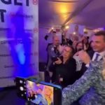 🇩🇰 Danemark : Le Parti populaire danois triple son score à 9,1 % des voix et gagne 11 sièges (16 au total) aux législatives du 24 mars 2026 en défendant la remigration et la fermeté contre l’immigration musulmane. Les sociaux-démocrates de Frederiksen restent en tête mais au plus bas depuis 1903, signe d’un ras-le-bol électoral face aux frontières poreuses.