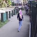 🇬🇧 Royaume-Uni : Entré deux fois par petit bateau, asile rejeté le 24 avril : Abdullah Albadri tente de franchir la clôture de l’ambassade israélienne de Londres avec deux couteaux et une note de martyre. La police l’interpelle en flagrant délit, il nie l’acte terroriste.