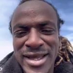 🇬🇧 Royaume-Uni : Un migrant illégal se filme en train de narguer son entrée au Royaume-Uni : hôtel payé par les contribuables et cash exhibé sur les réseaux. Tandis que taxes, factures et prix s&rsquo;envolent pour tout le monde.