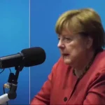 🇩🇪 Allemagne : Merkel admet en caméra qu’elle mise sur les migrants pour stopper l’AfD et l’extrême droite ! Plutôt que de perdre le pouvoir, elle efface son propre peuple via le remplacement démographique. Ce n’était pas une erreur : c’est une trahison calculée.