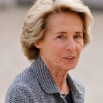 🇫🇷 France : Caroline Cayeux, ex-ministre, condamnée pour avoir minoré son patrimoine de 11,7 millions d&rsquo;euros sur sa déclaration. 10 mois avec sursis et 100 000 € d&rsquo;amende.